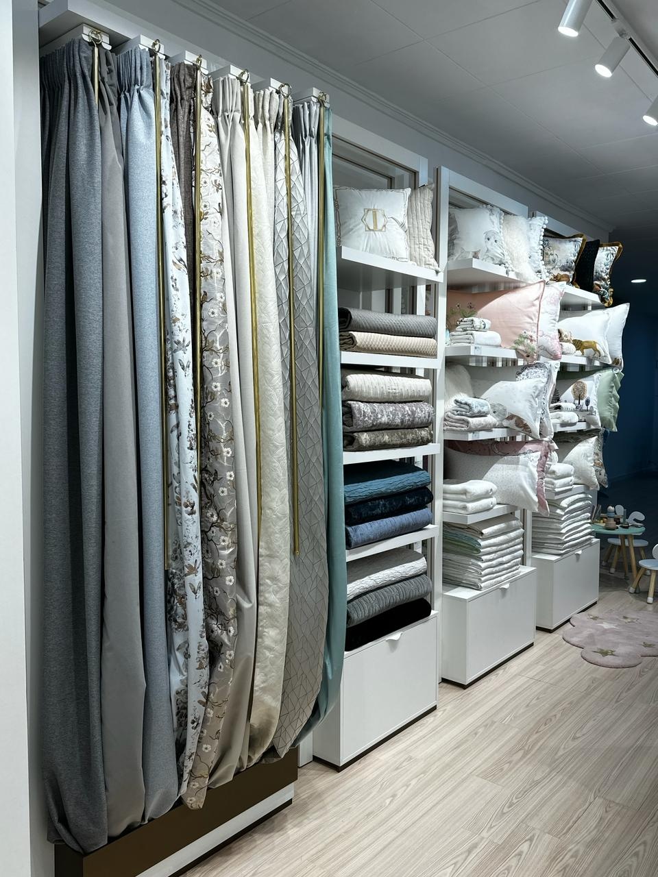 О компании Сortinas Reina